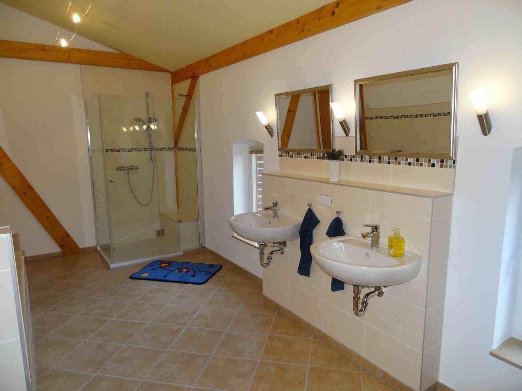 Ferienwohnung Nitschke Zum Nusshof Ahrensfelde Zimmer foto